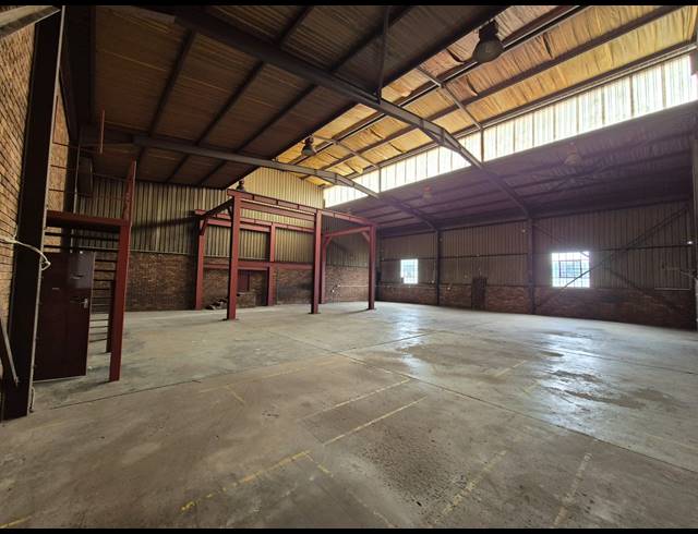 510M² WAREHOUSE TO LET IN WADEVILLE